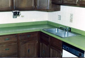 Island Transformations is a team of refinishing professionals with over two decades of glazing and painting experience.